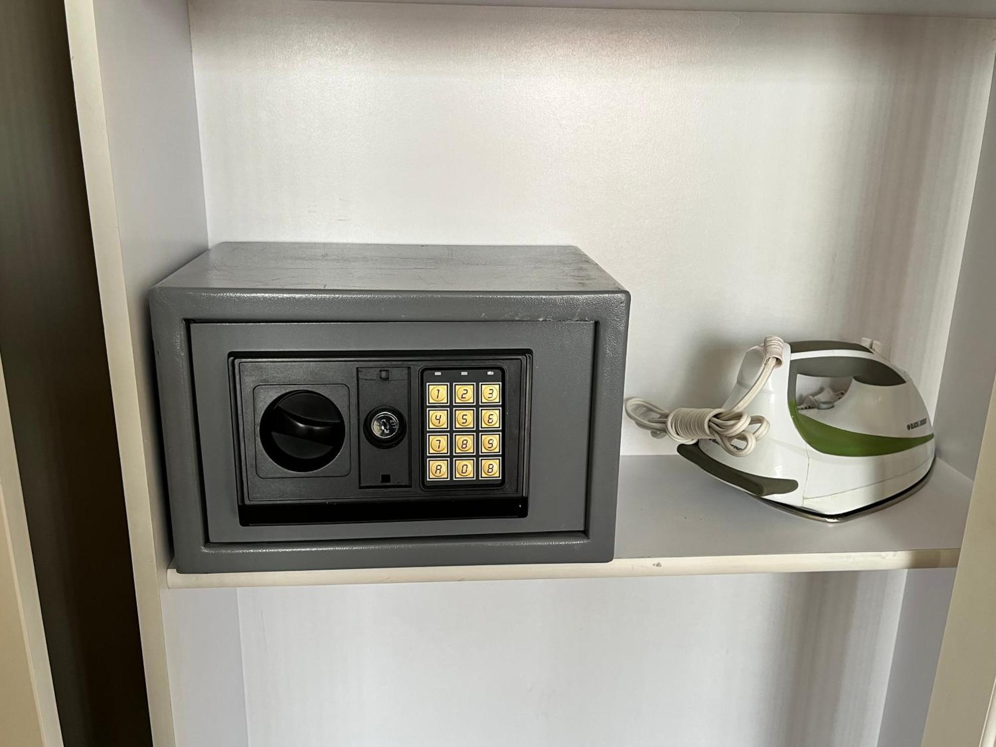 Bluezone Apartment *
